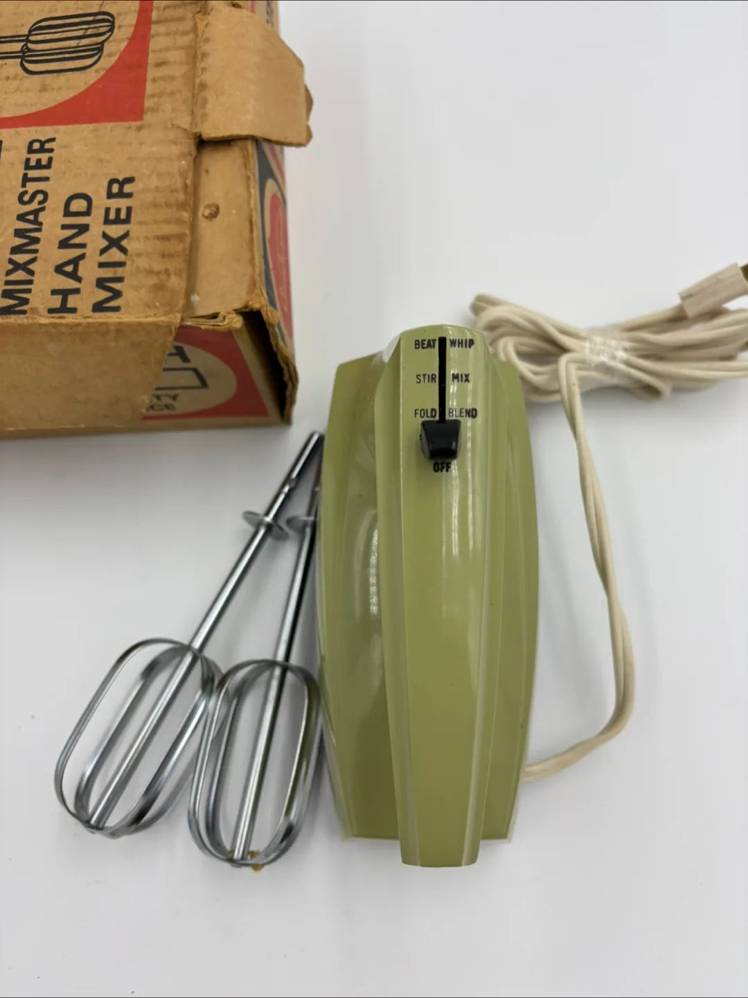 Vintage Sunbeam Mixmaster Hand Mixer in Original Box image indicator(2)