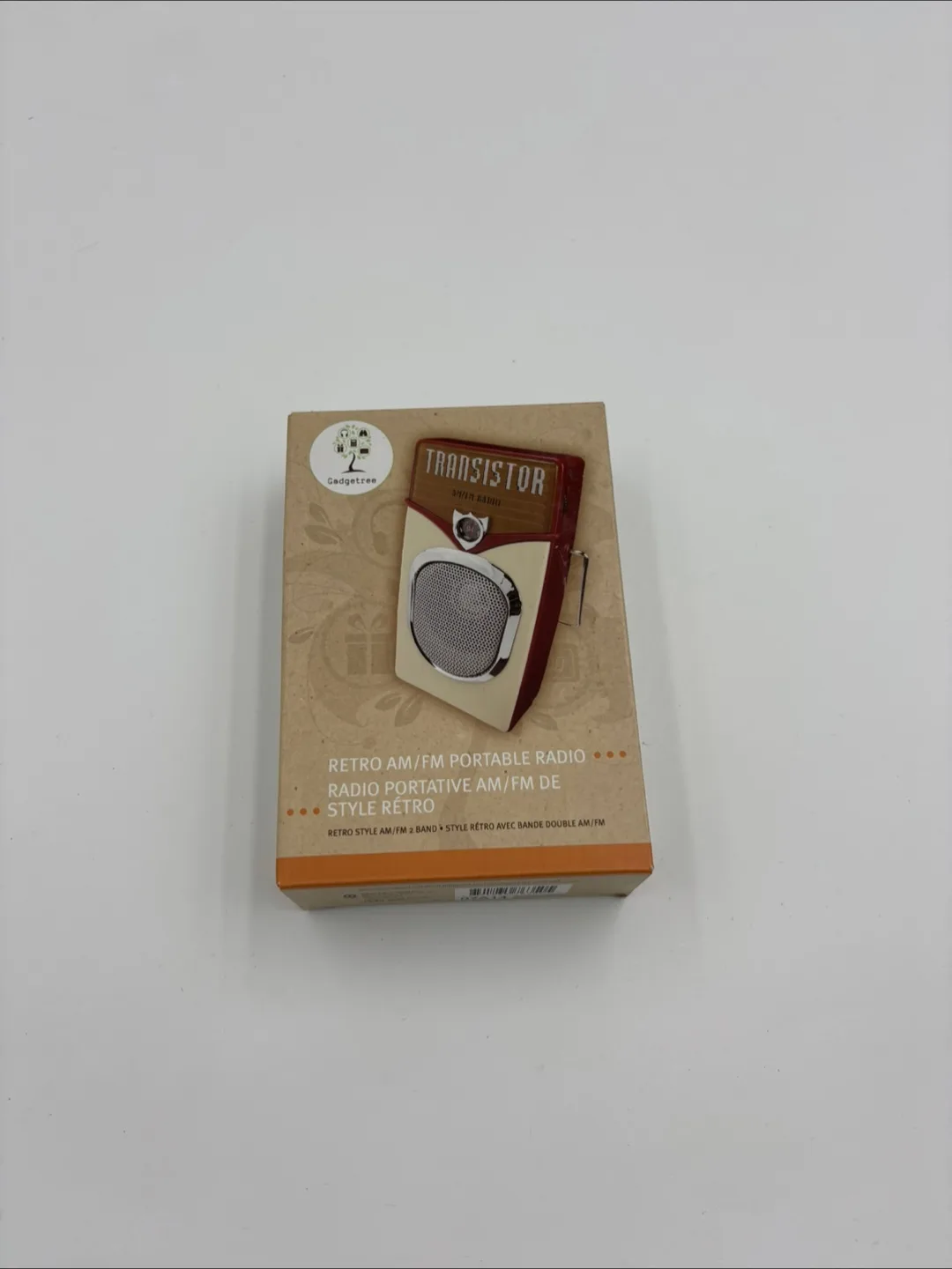 Retro vintage look AM/FM Portable Transistor Radio image indicator(2)