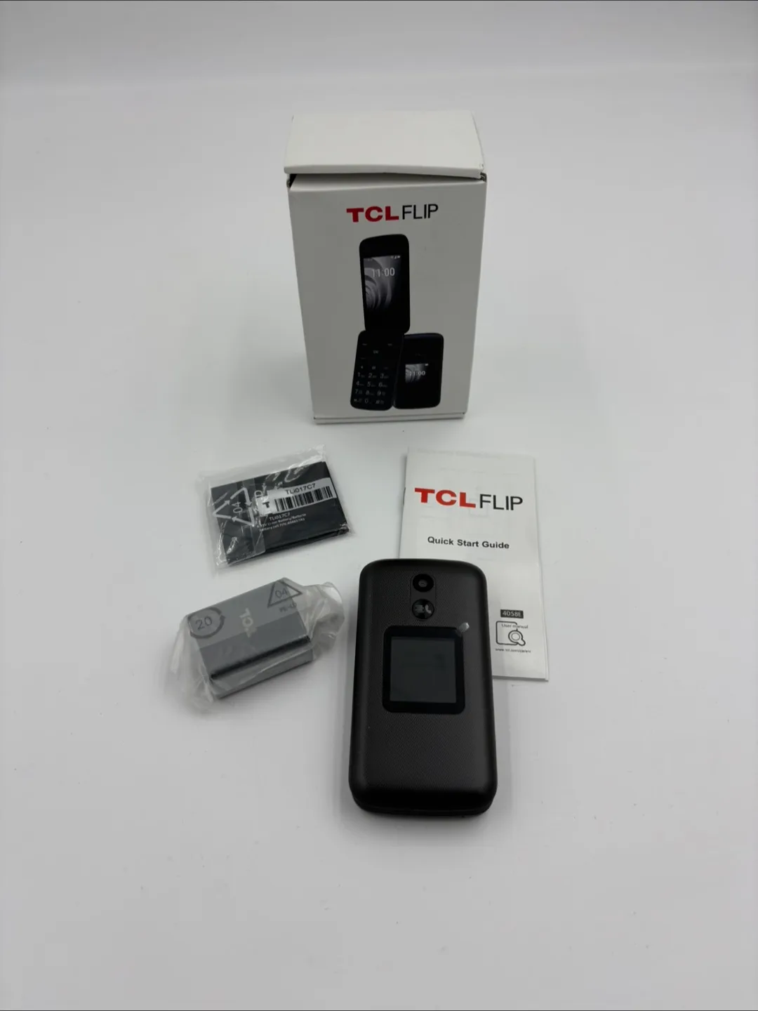 Brand New TCL Flip Phone thumbnail