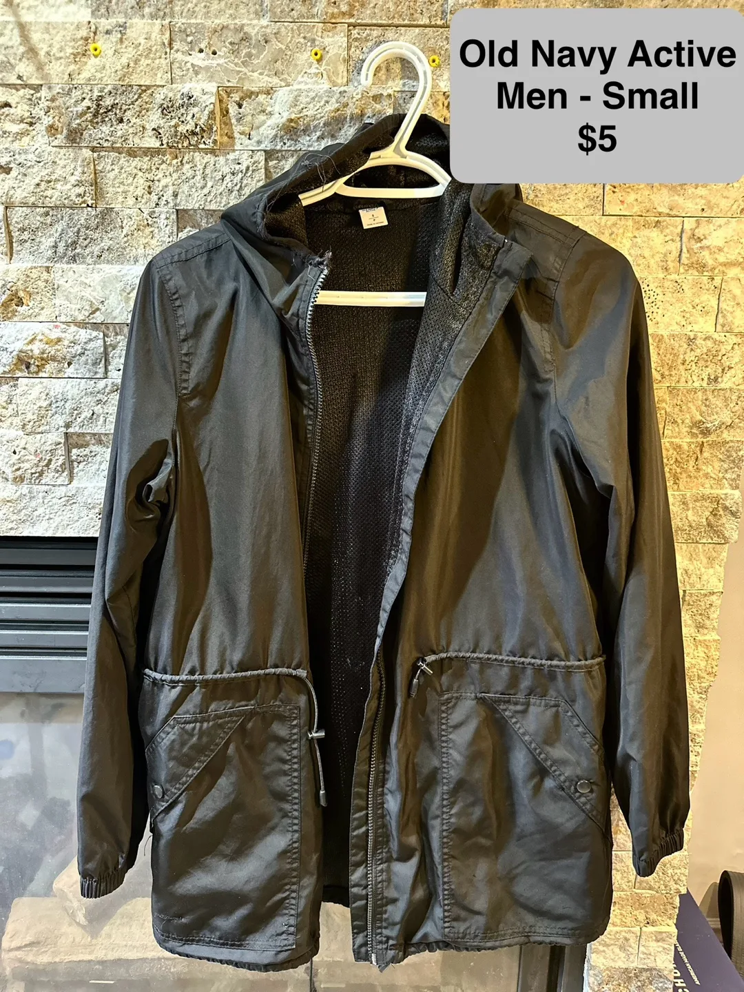 Old Navy Active Men's Jacket - Size Small thumbnail