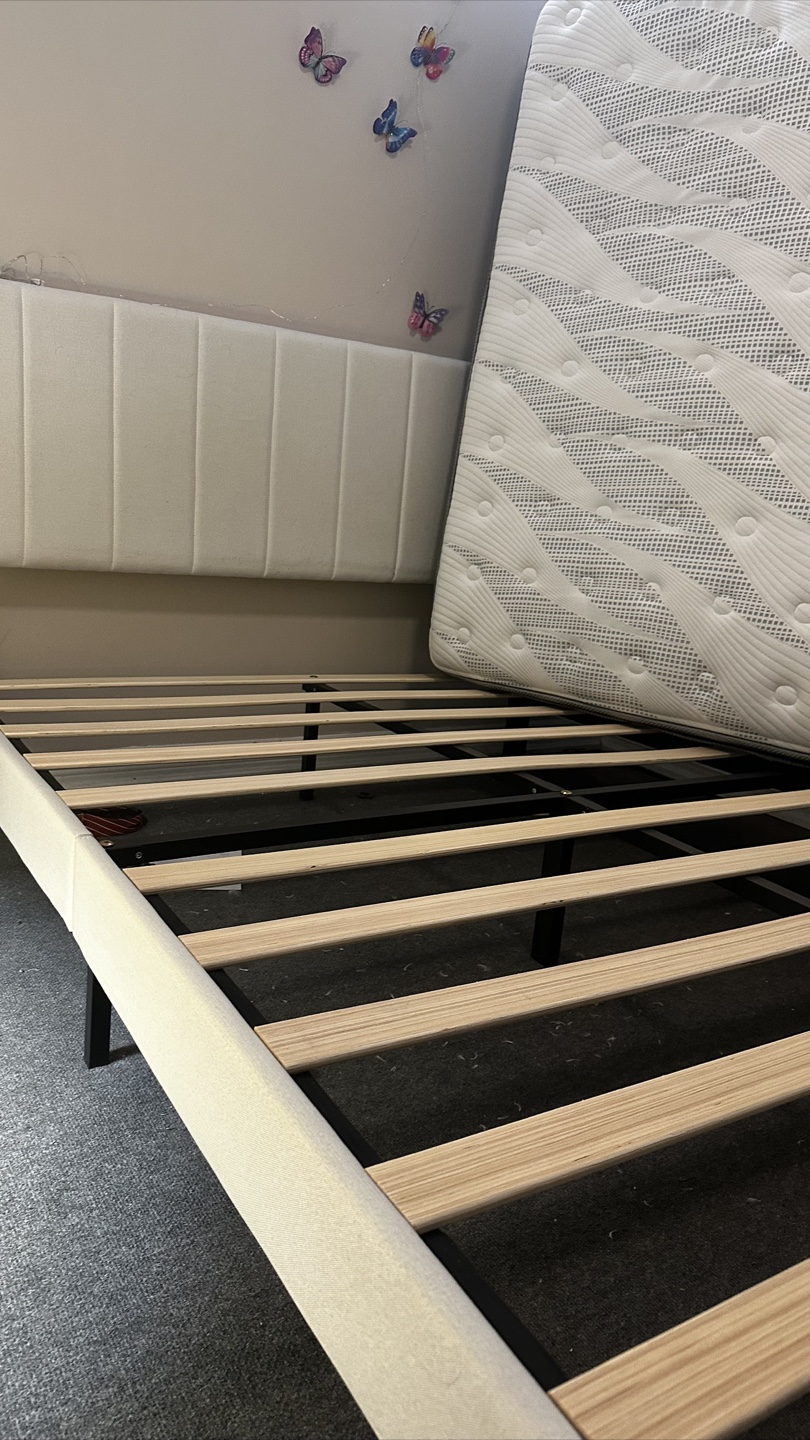 Queen Size Upholstered Bed Frame - photo 3