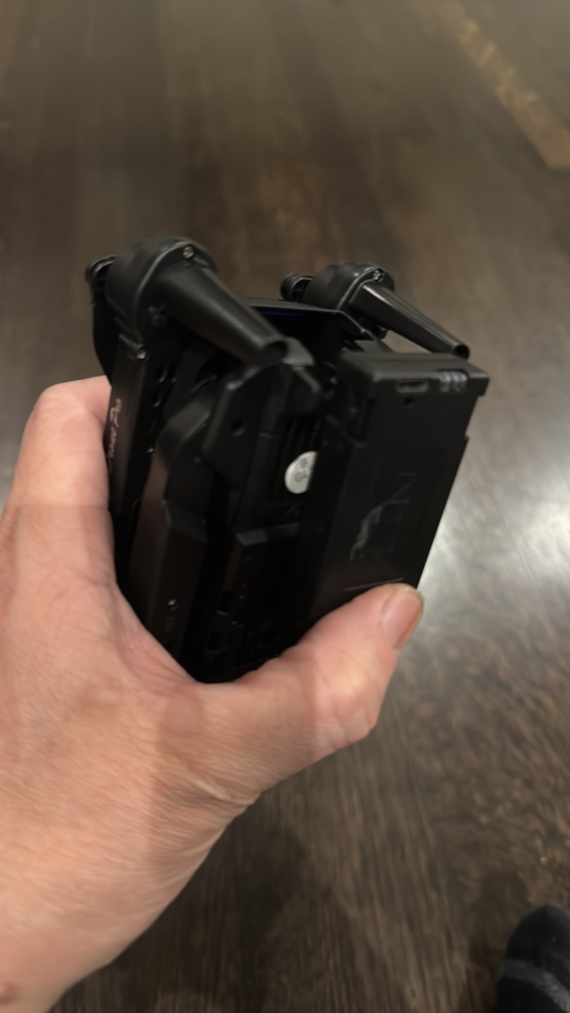 Foldable Drone with Camera and Controller - photo 5