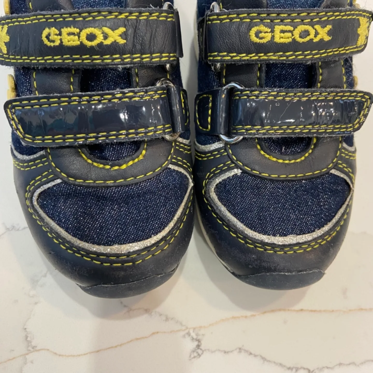 Size 21/5.5 toddler girl’s Geox shoes image indicator(2)