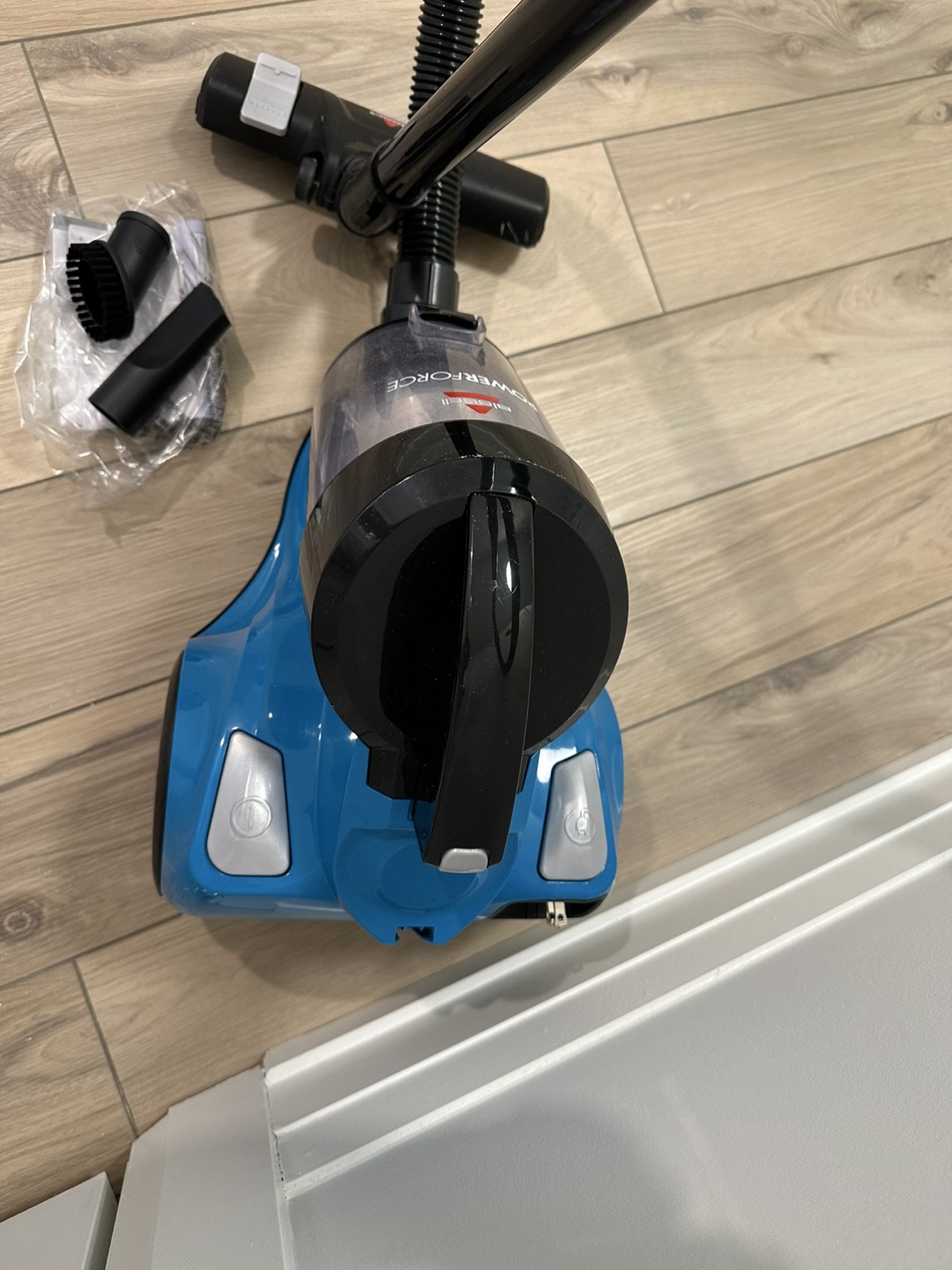Bissell Powerforce Bagless Canister Vacuum - photo 2