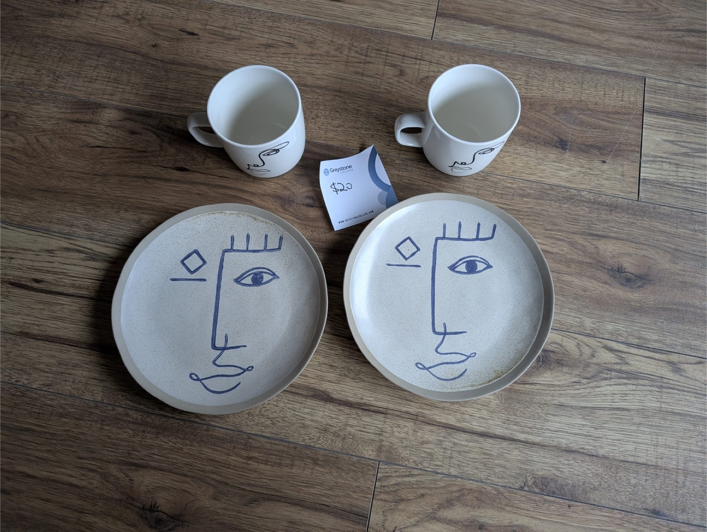Set of two mugs and two plates