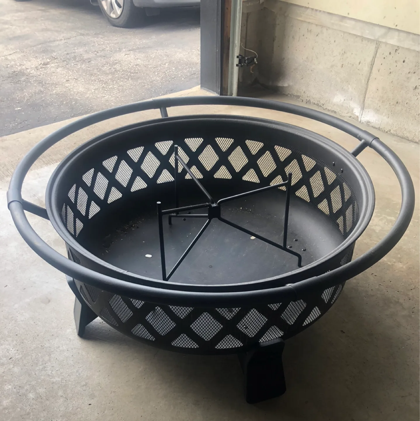 Black Metal Outdoor Wood Fire Pit thumbnail