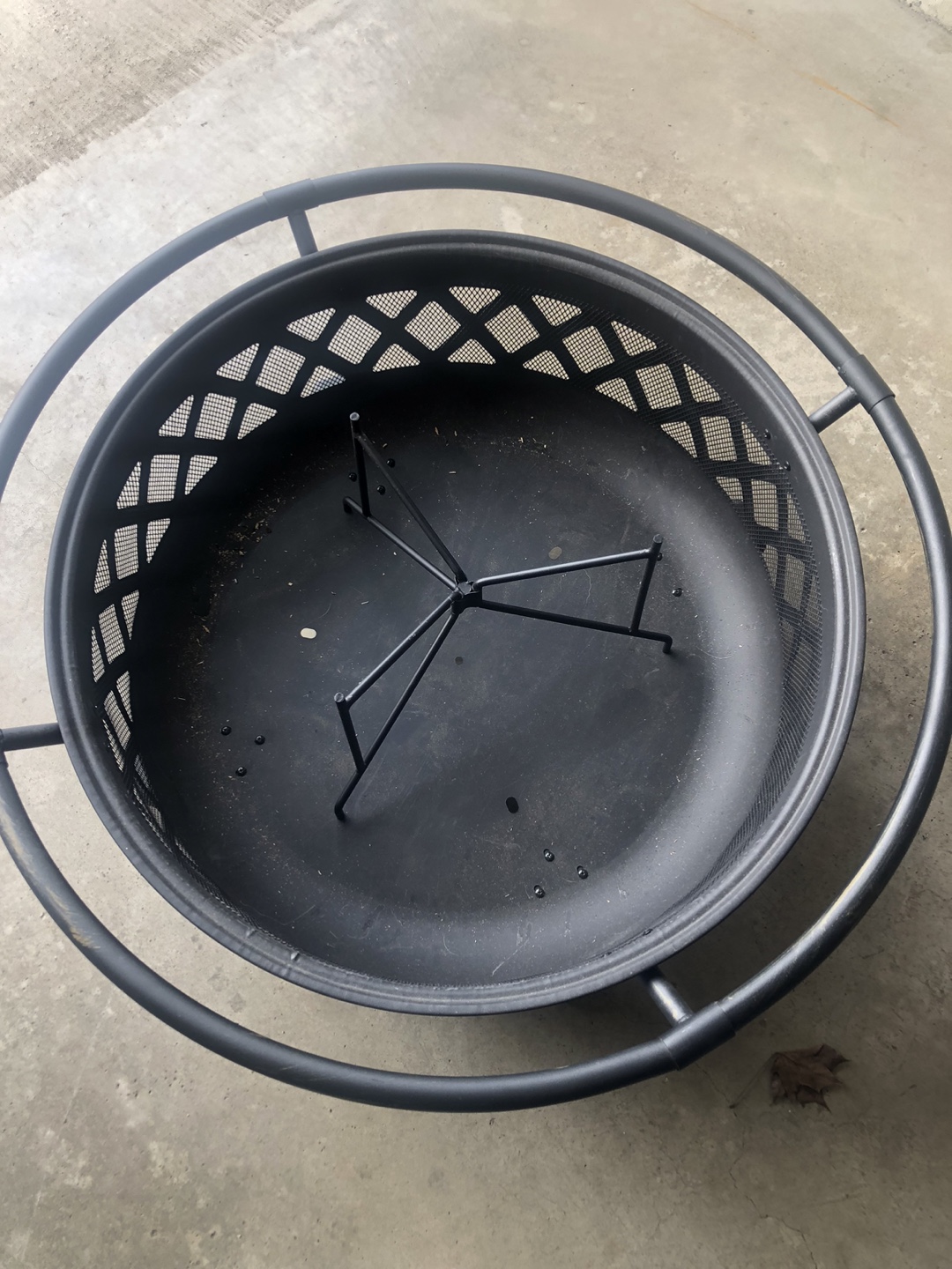 Black Metal Outdoor Wood Fire Pit - photo 4