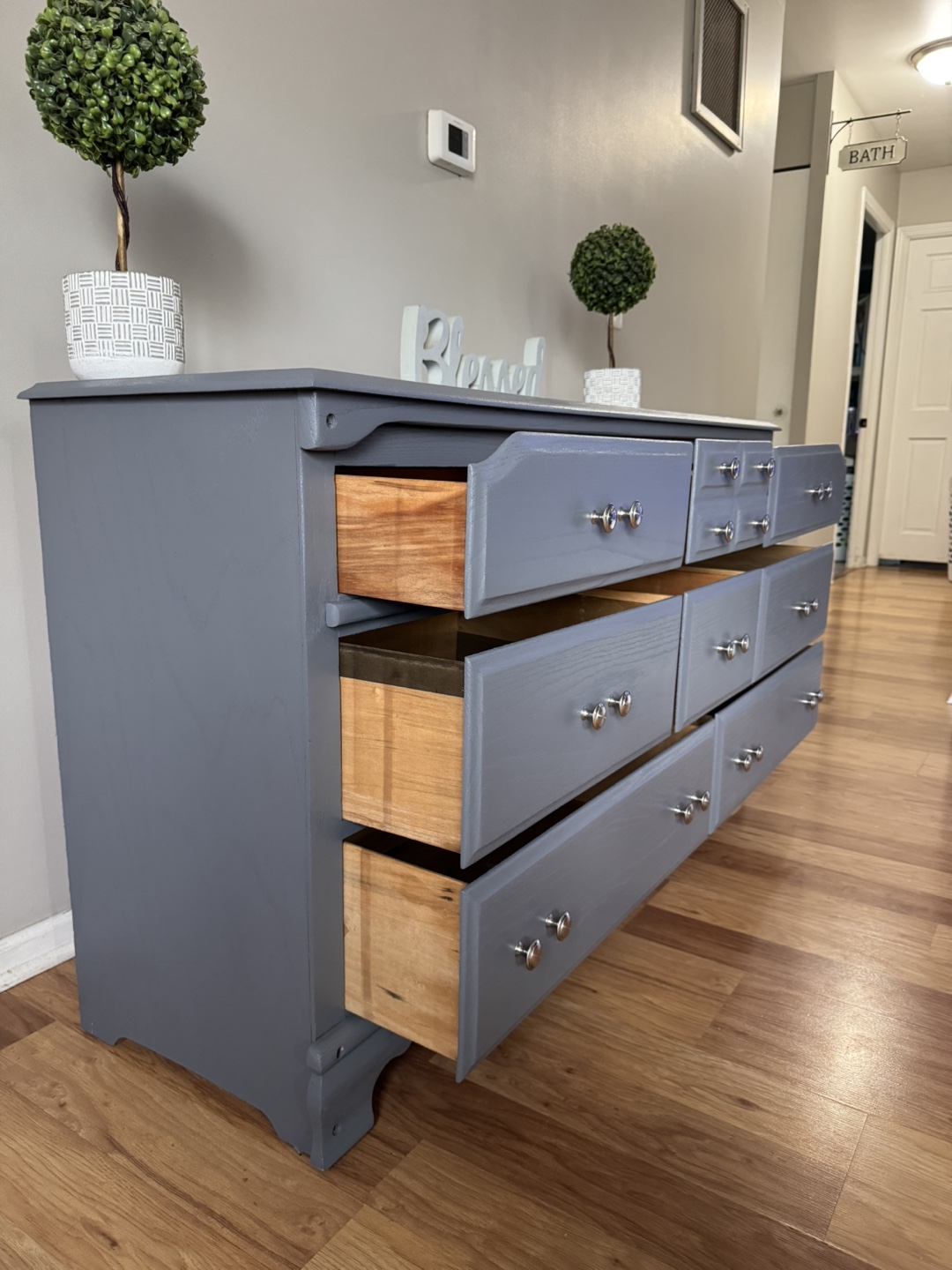 ✨🩶Beautiful solid oak dresser✨🩶 - photo 3