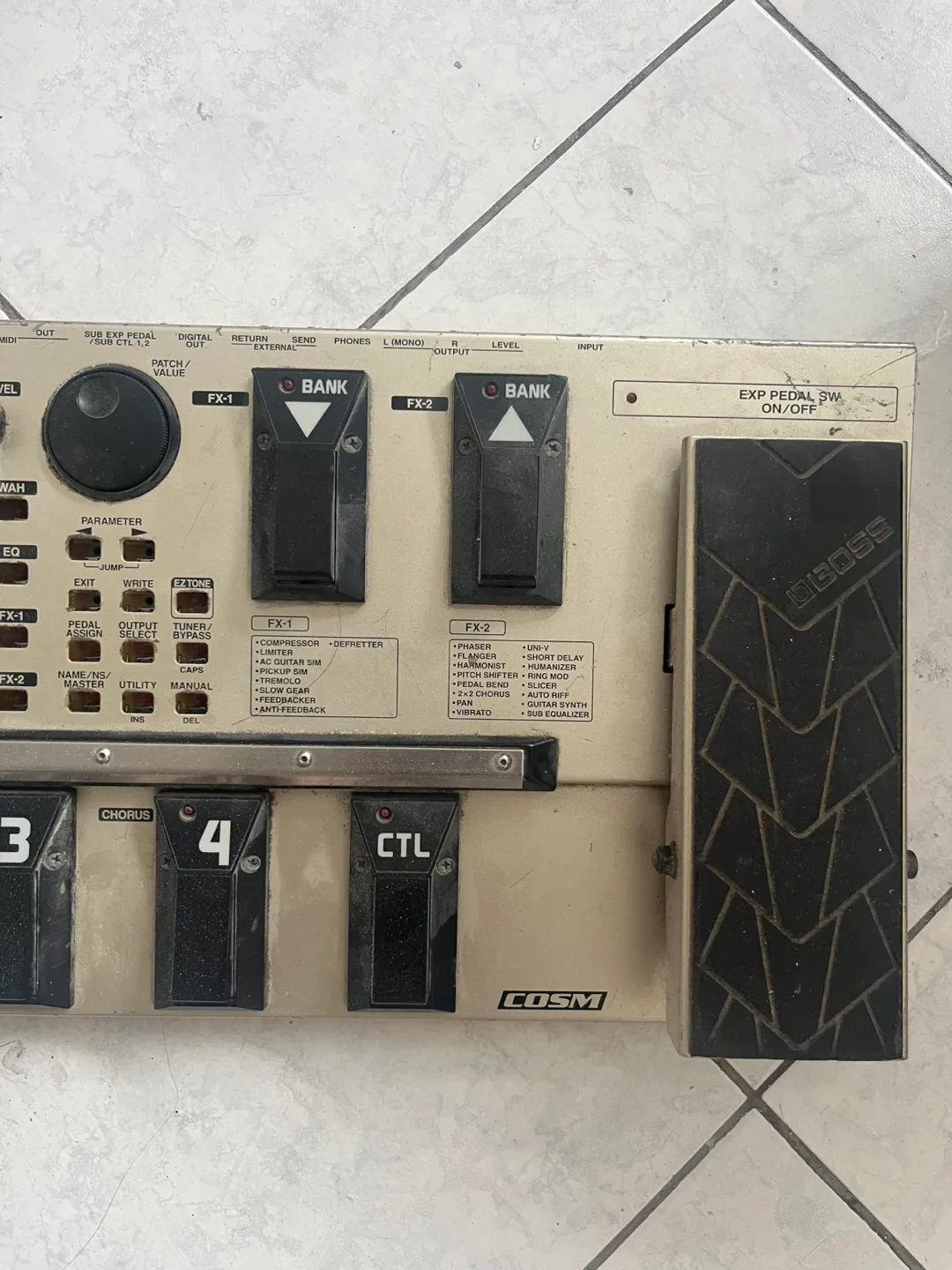 BOSS GT-6 Guitar Multi-Effects Processor image indicator(3)