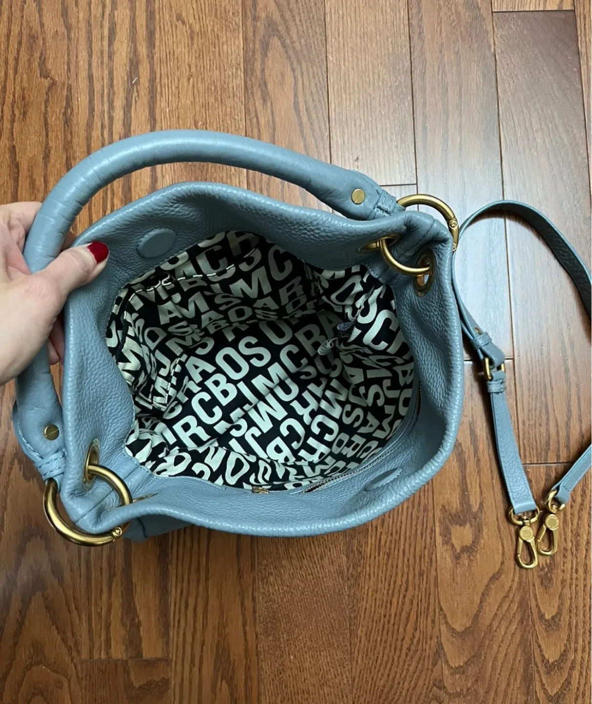 Marc by Marc Jacobs Leather Shoulder Bag image indicator(2)