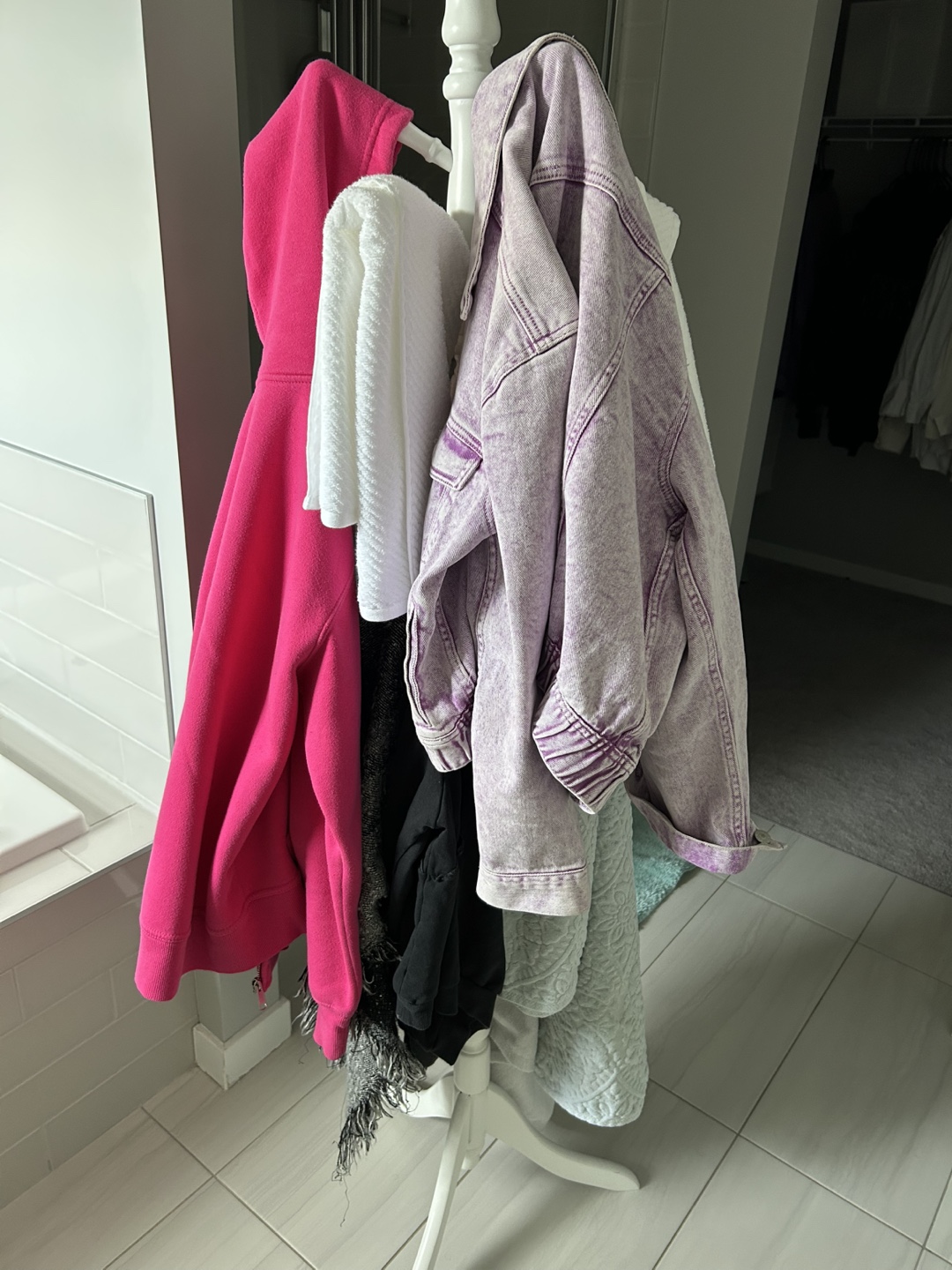 Wayfair White Wooden Coat Rack - photo 3