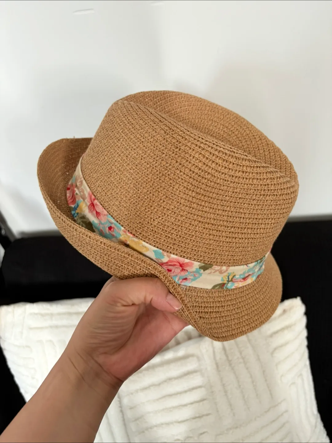 Women's Straw Fedora Hat with Floral Band image indicator(2)