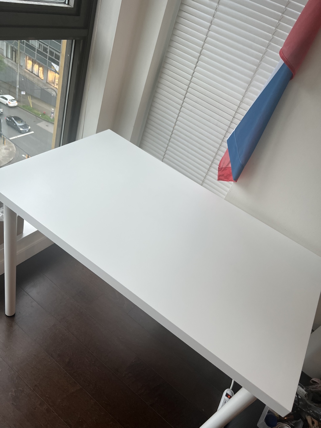 IKEA White Desk - photo 2