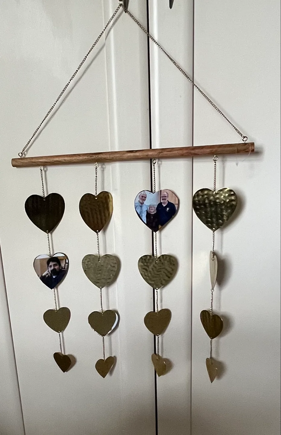 Gold Hammered Metal Heart Display image indicator(2)