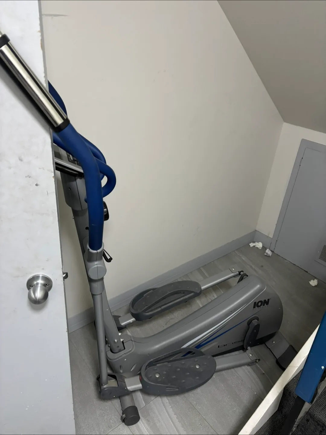 ION Elliptical Cross Trainer