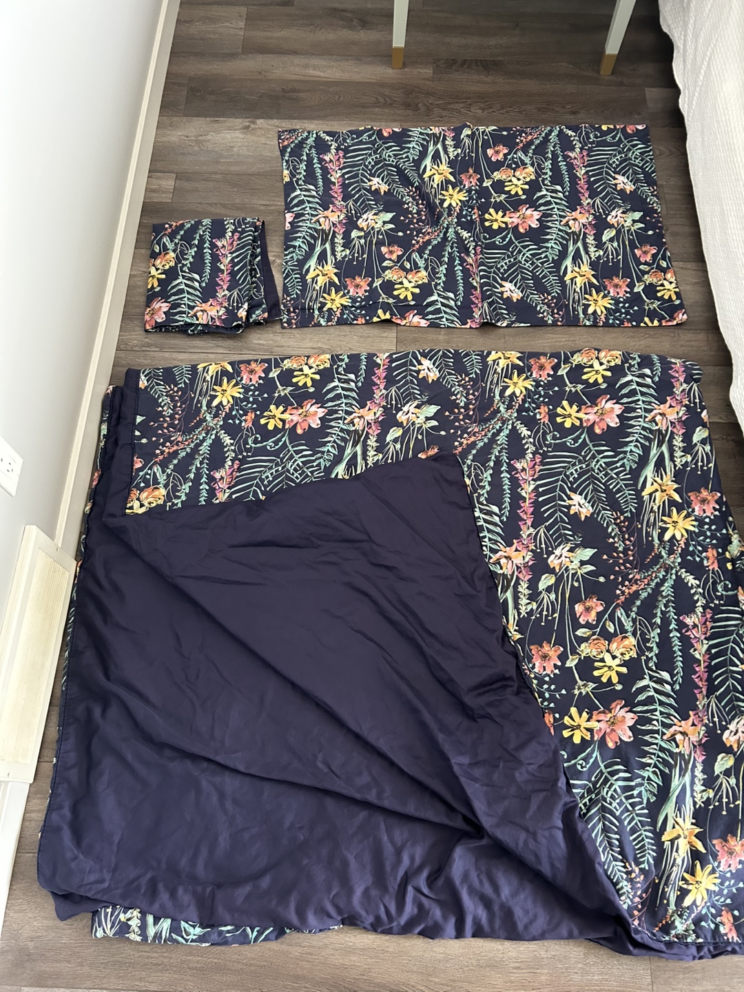 King Floral duvet cover set with 2 king pillow cases - photo 3