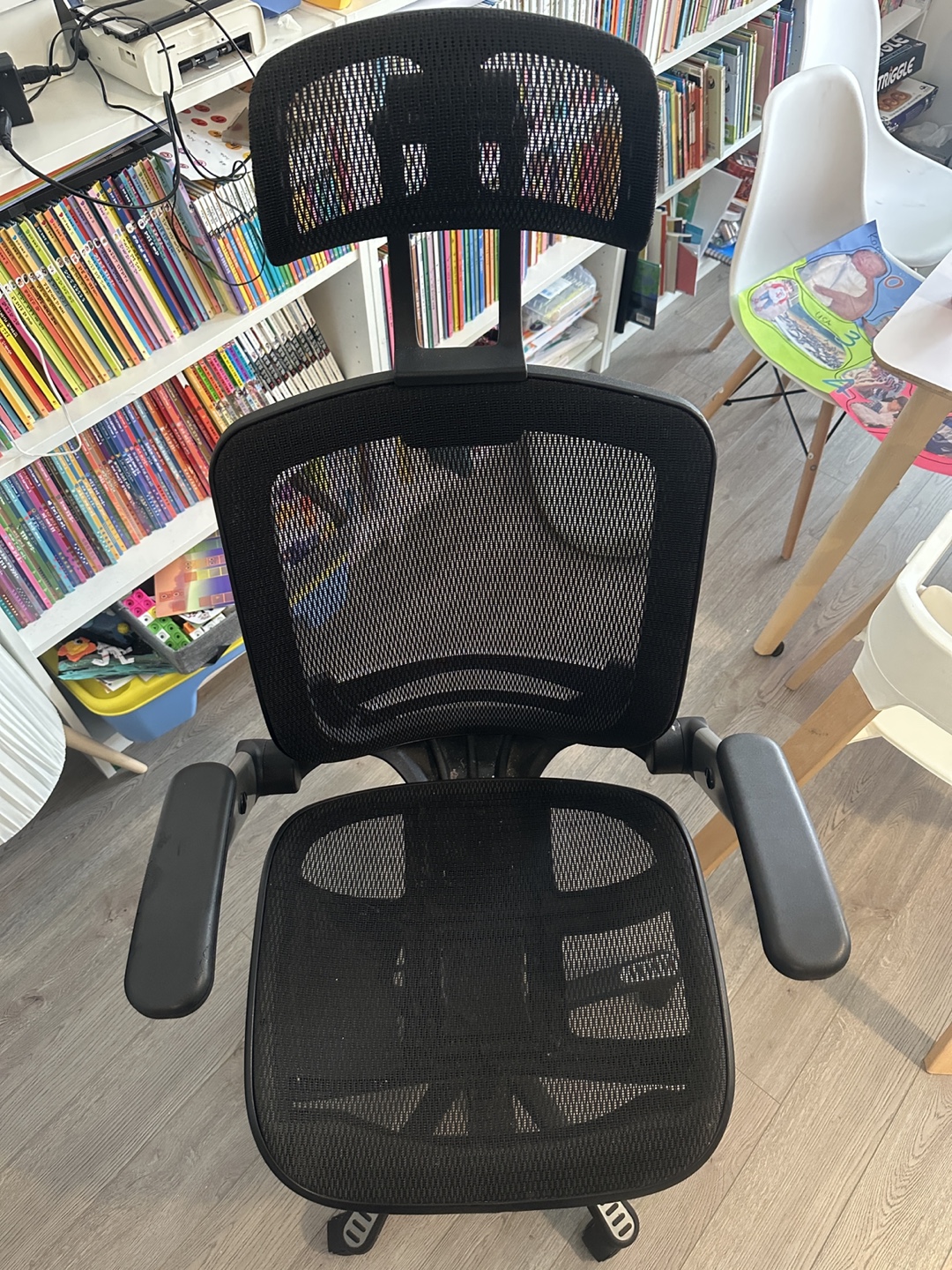 Gabrylly Ergonomic Office Chair with Headrest - photo 2
