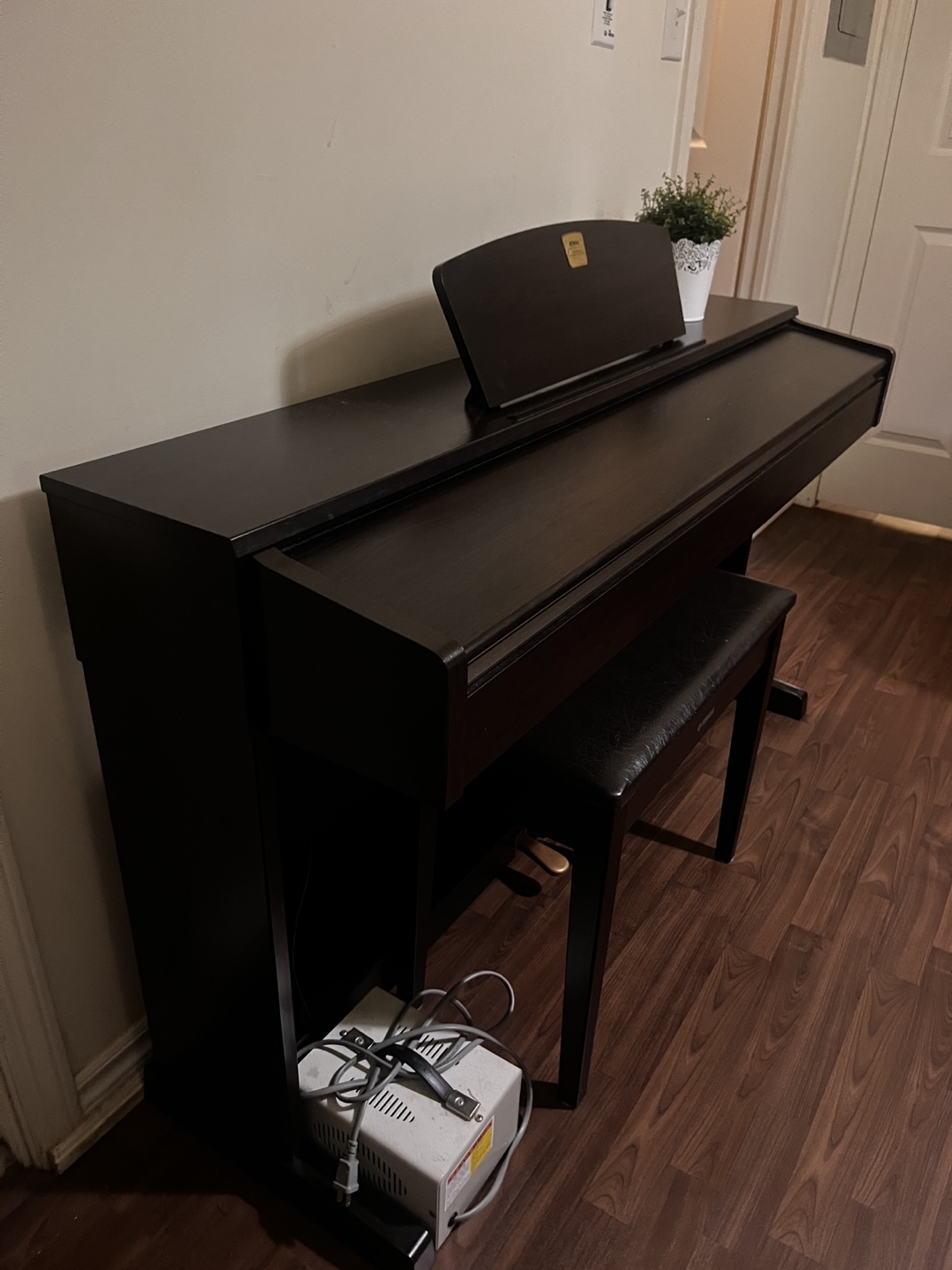 Yamaha Clavinova Digital Piano + Bench + Adapter