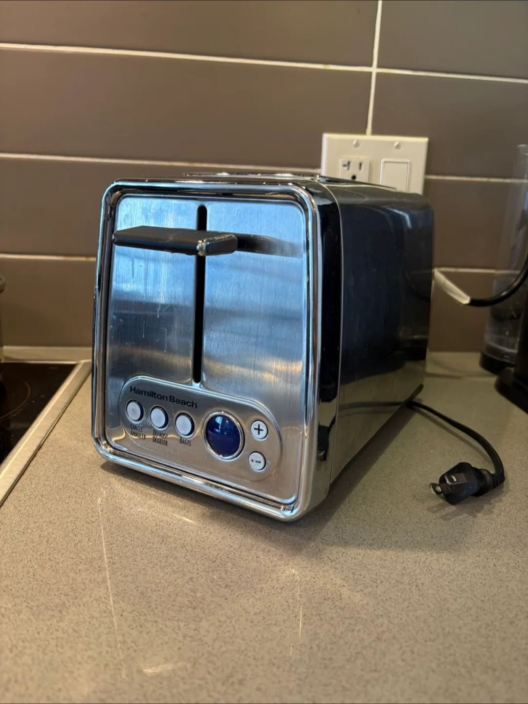 Hamilton Beach Two-Slice Toaster thumbnail