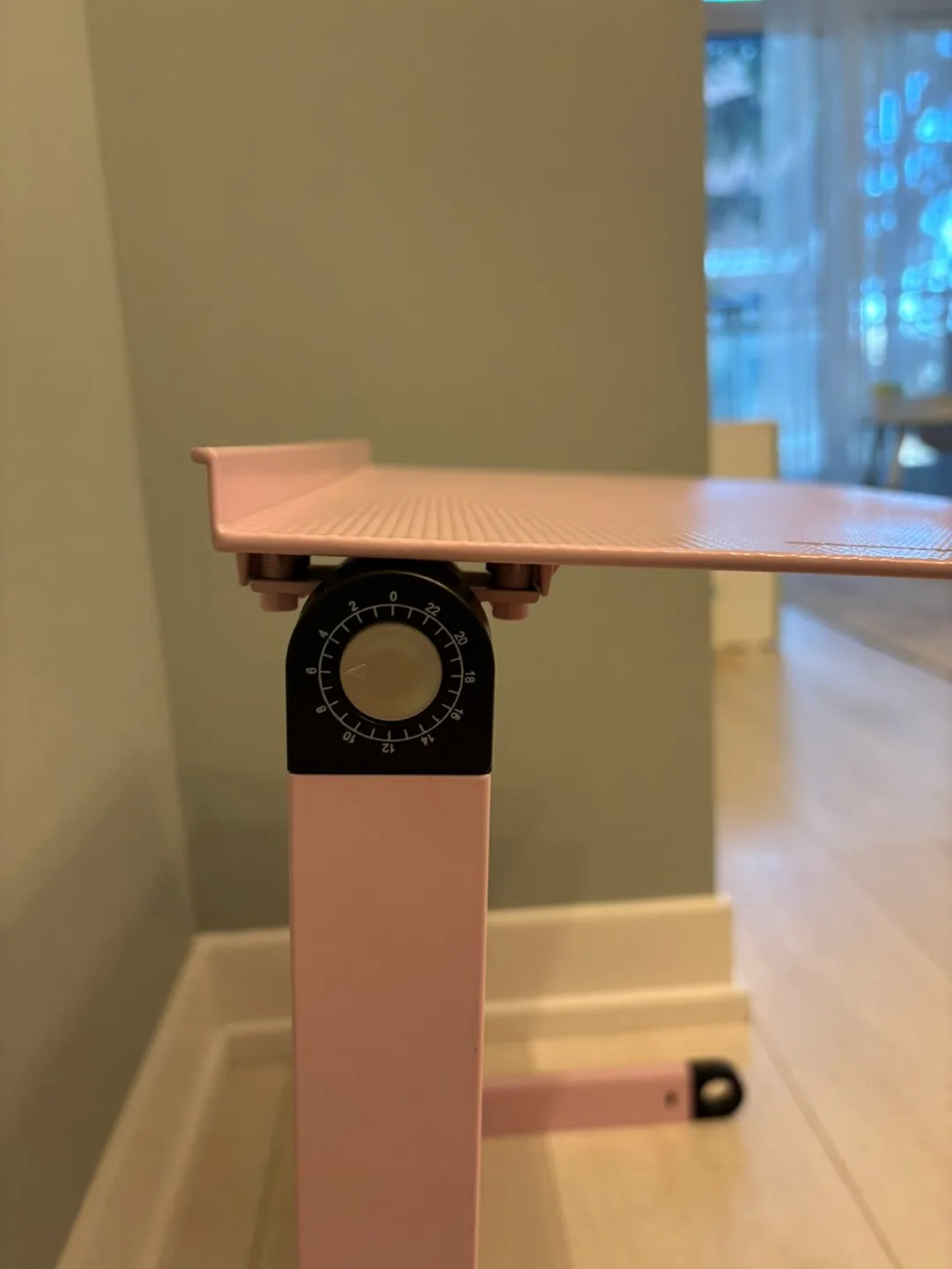 Adjustable Laptop Stand image indicator(4)