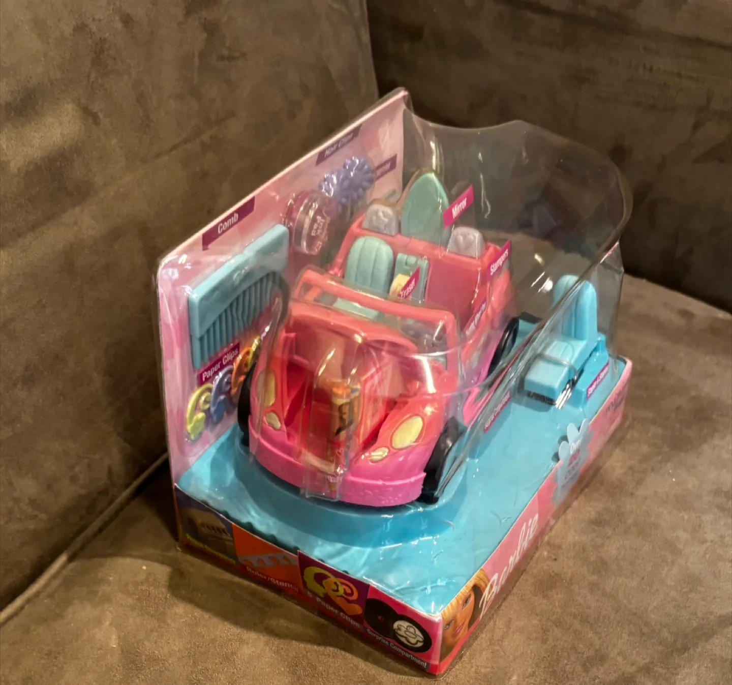 2002 Vintage Rare Barbie Pink Mini Buggy "Office Supplies" Set image indicator(4)