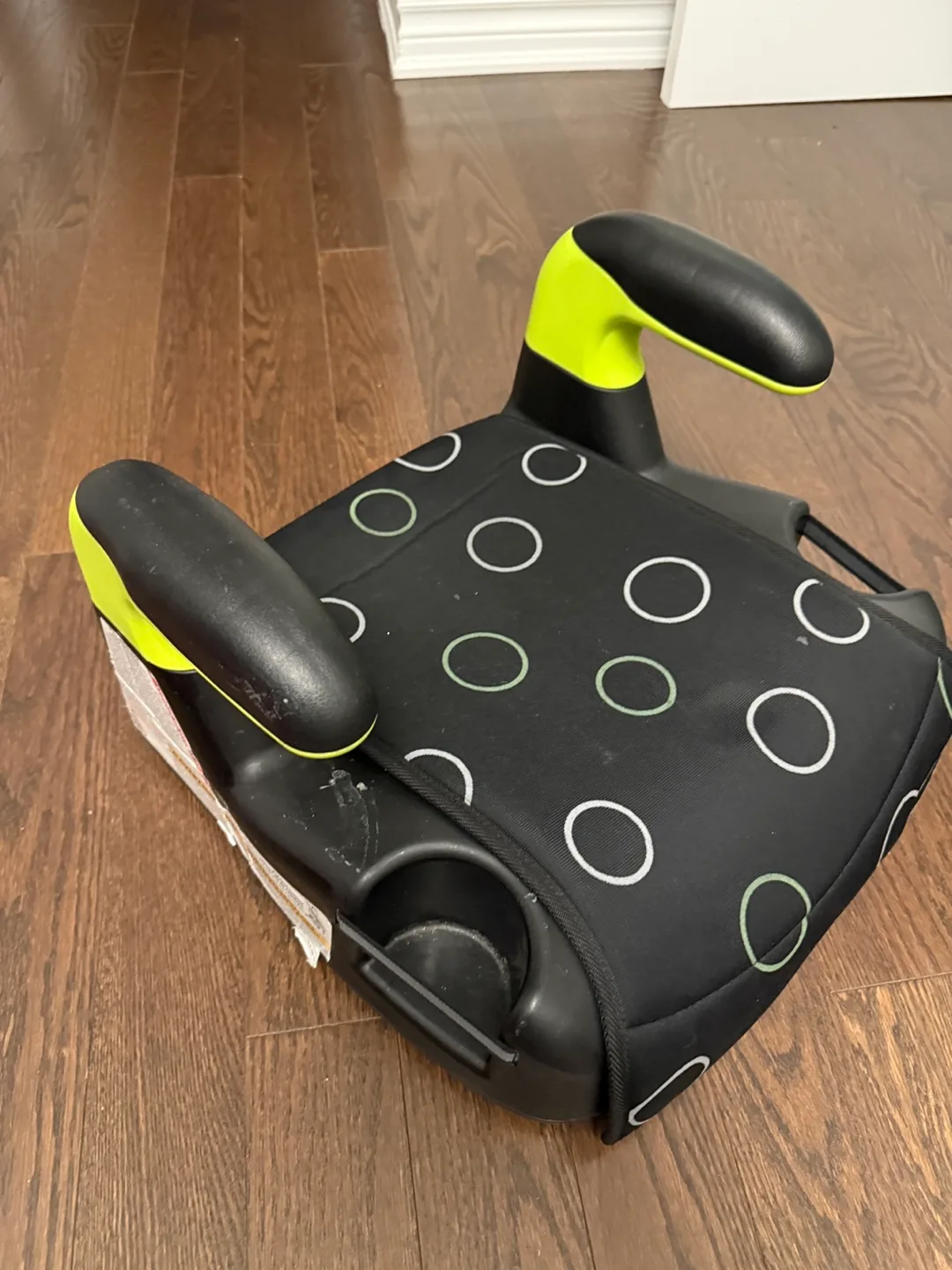 Booster seat thumbnail