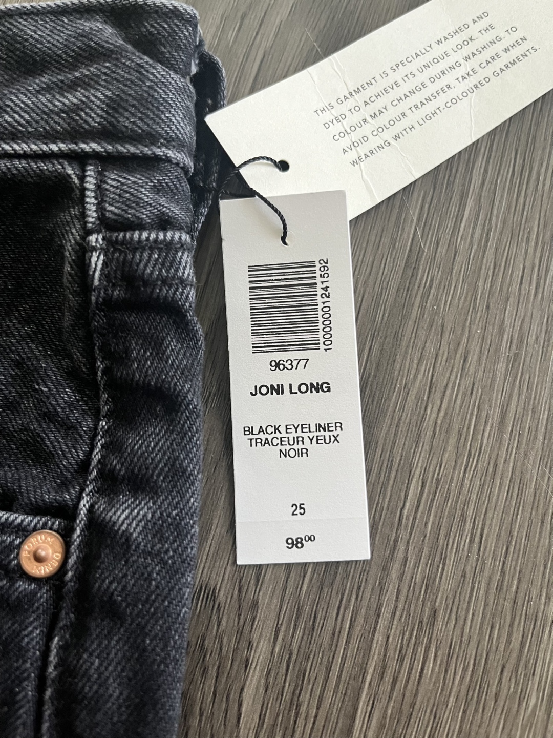 Aritzia Denim Forum Joni Loose Long Shorts - photo 4