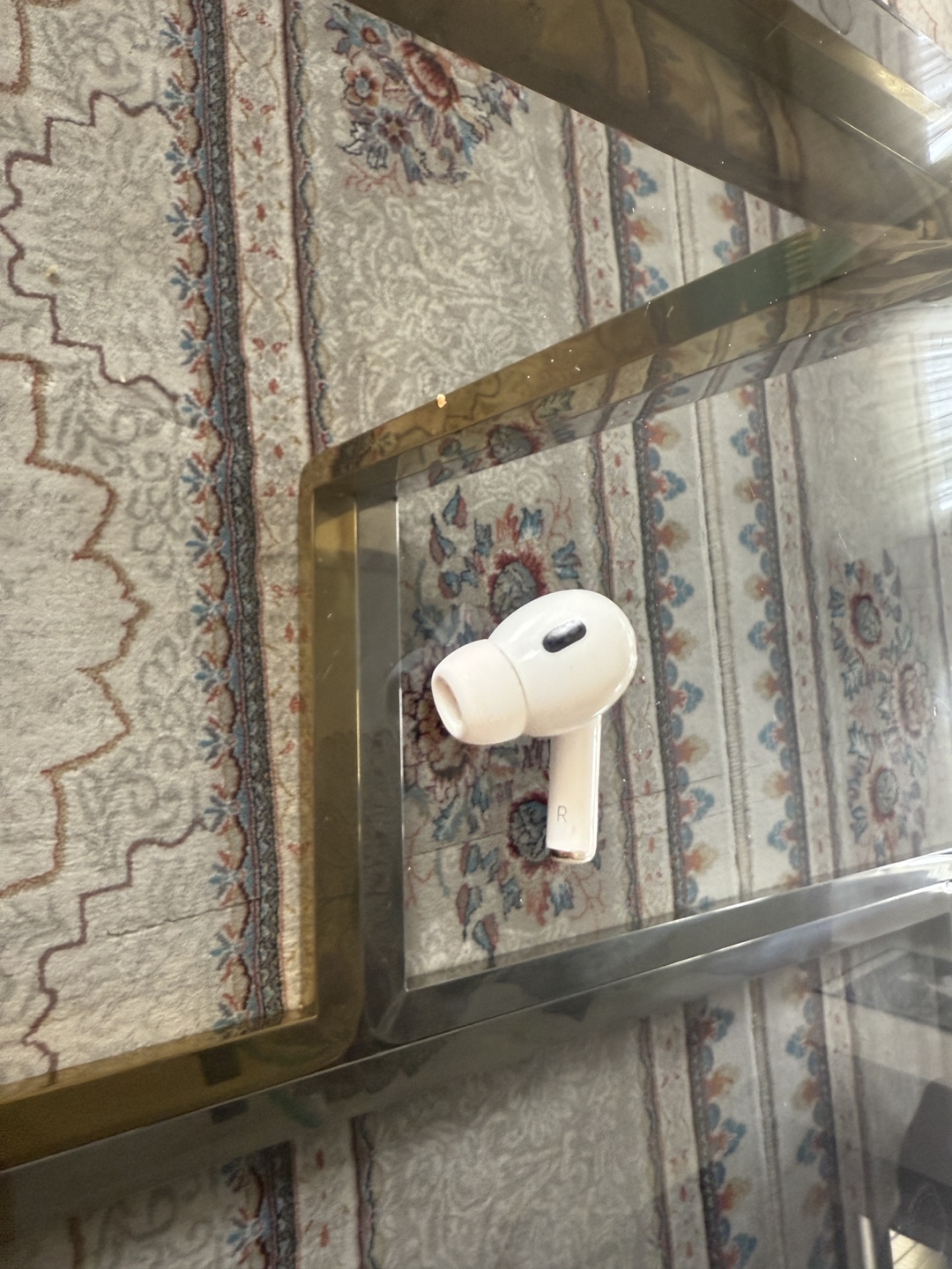 Apple AirPods Pro (Single Earbud - Right) - photo 3