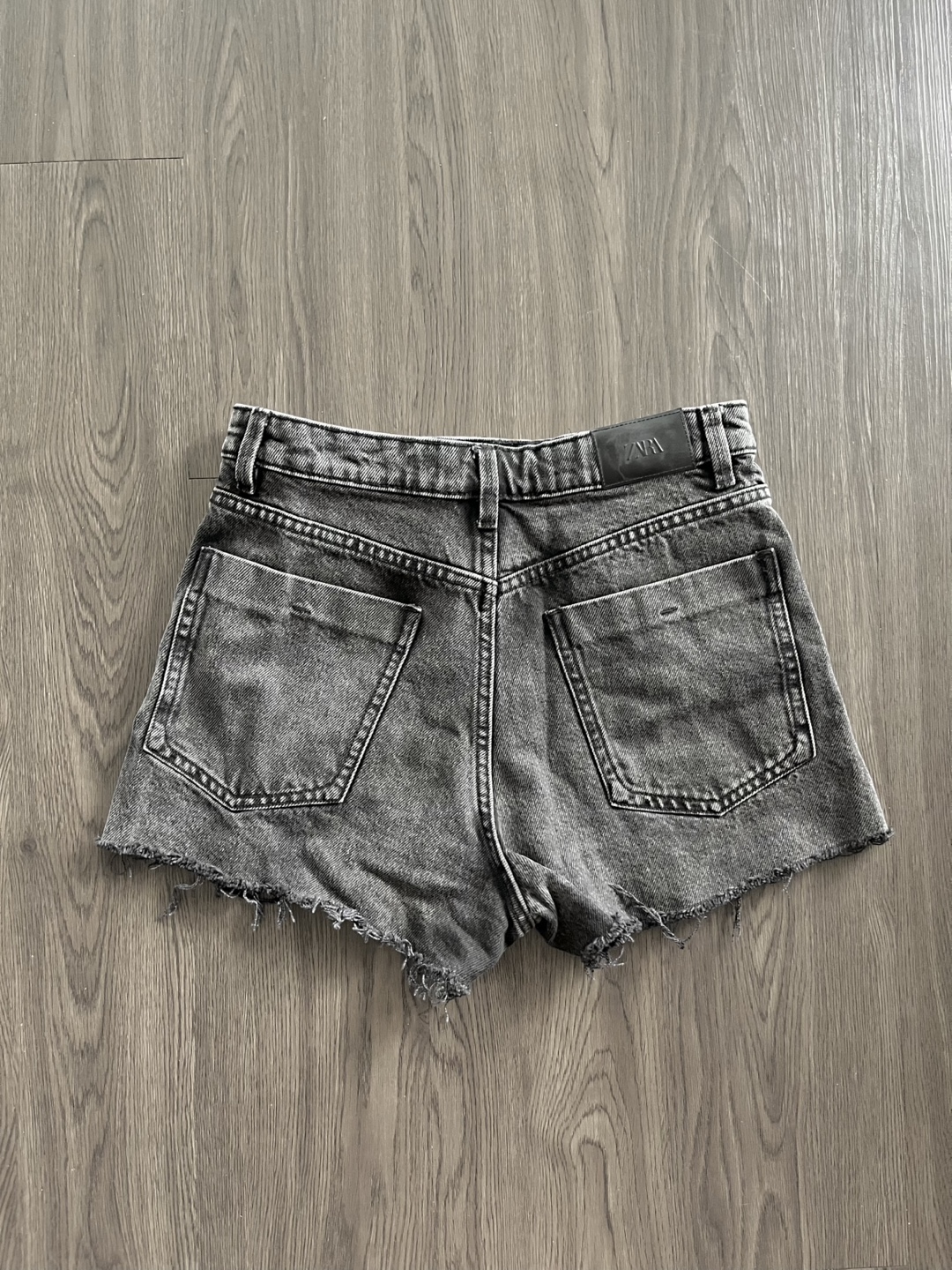 Zara Black Denim Shorts - photo 2