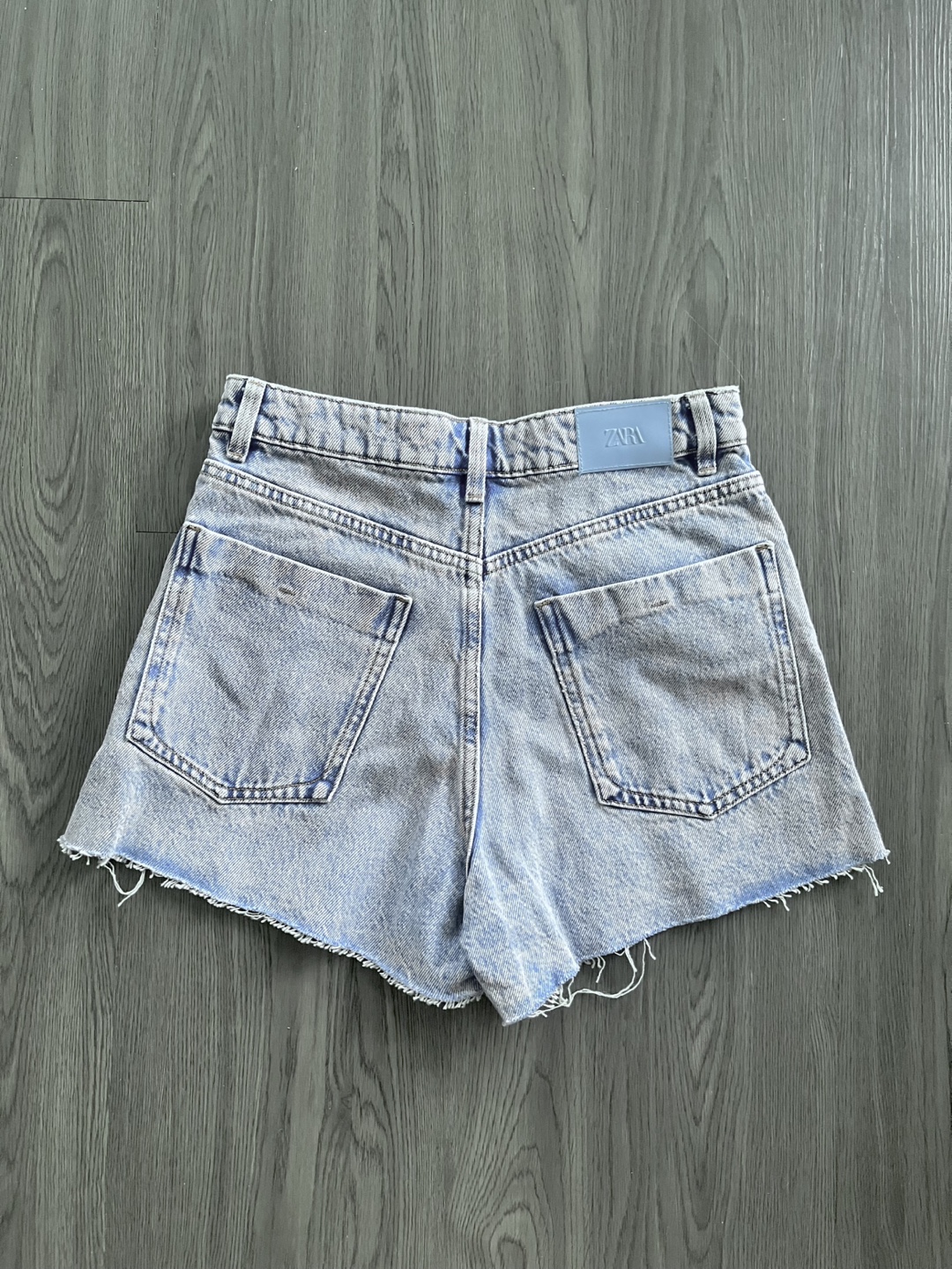 Zara Light Wash Denim Shorts - photo 2