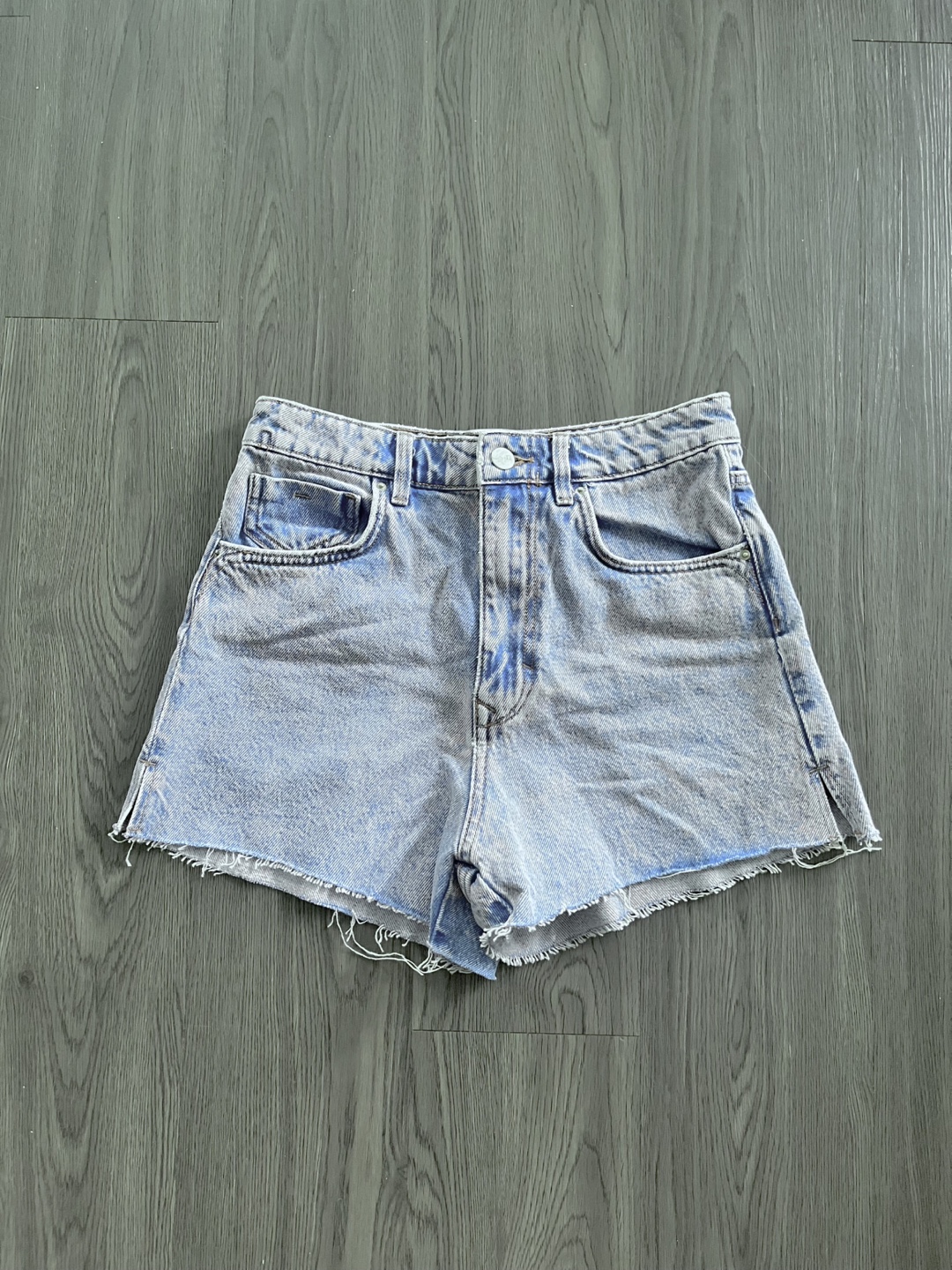 Zara Light Wash Denim Shorts