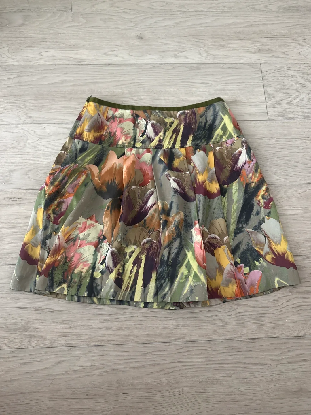Ted Baker - Floral Pleated Mini Skirt thumbnail