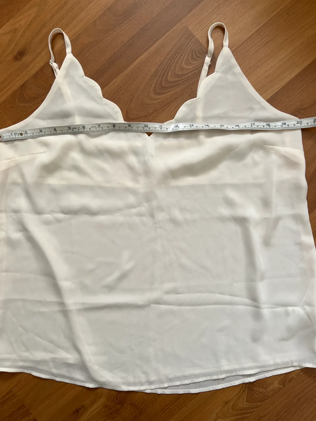Kismet Scalloped Cami, Size L/G, Off-White image indicator(5)