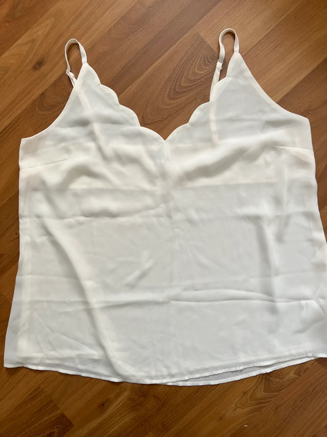 Kismet Scalloped Cami, Size L/G, Off-White image indicator(8)