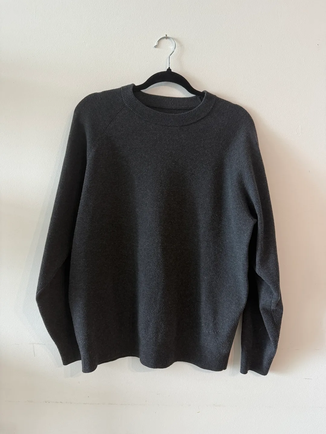 Uniqlo Dark Grey Knit Sweater - M thumbnail