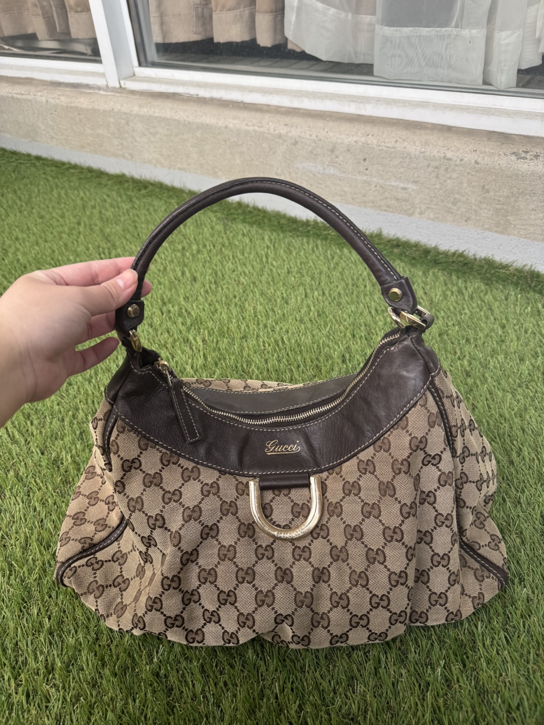 Authentic Gucci Abbey Vintage Canvas bag