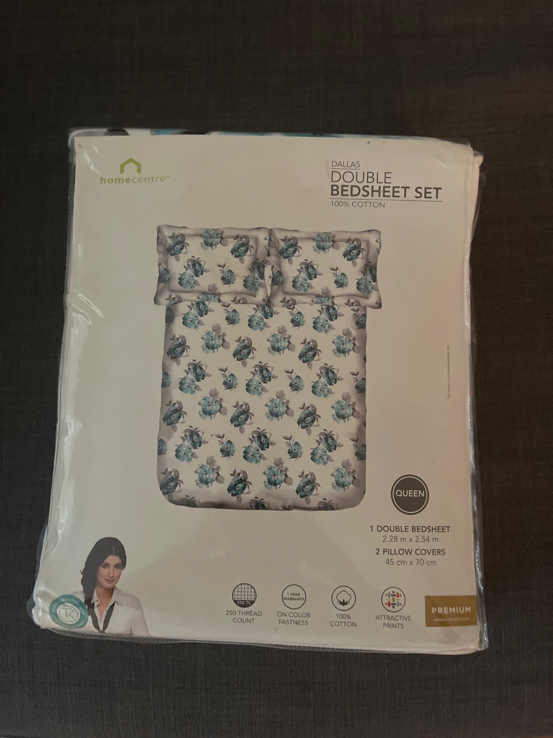 Home Centre Dallas Queen Double Bedsheet Set