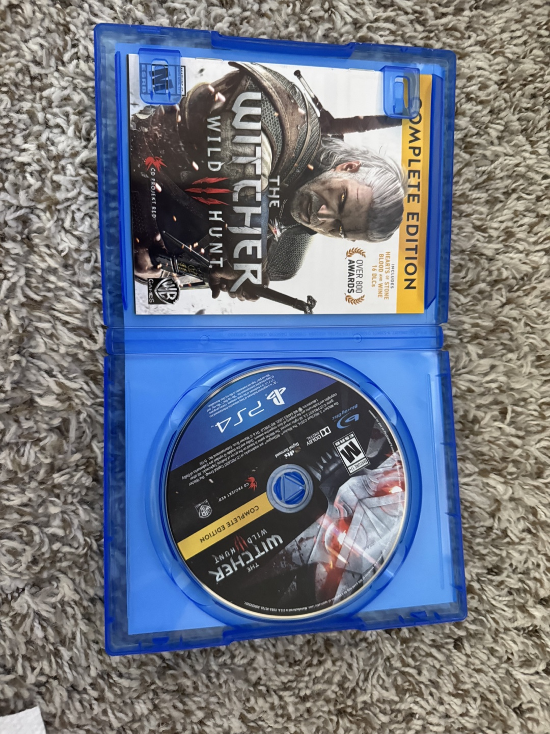 PS4 Pro 1TB + The Witcher 3 Complete Edition - photo 5
