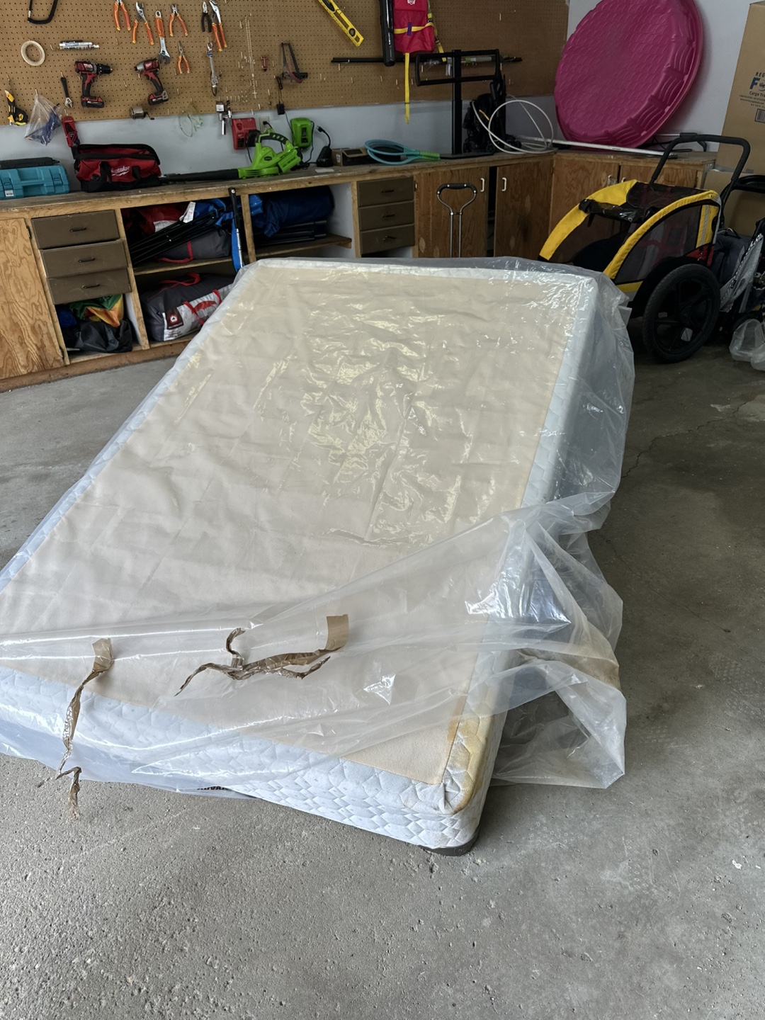 Double mattress and boxspring - photo 5