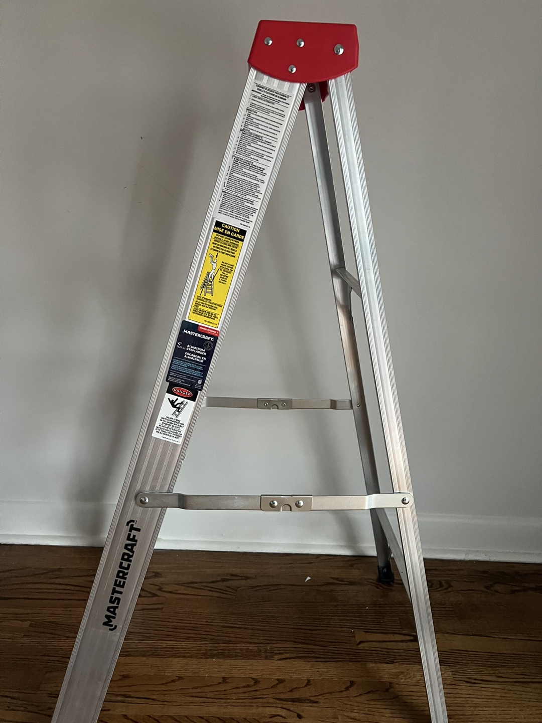 Mastercraft Aluminum Step Ladder