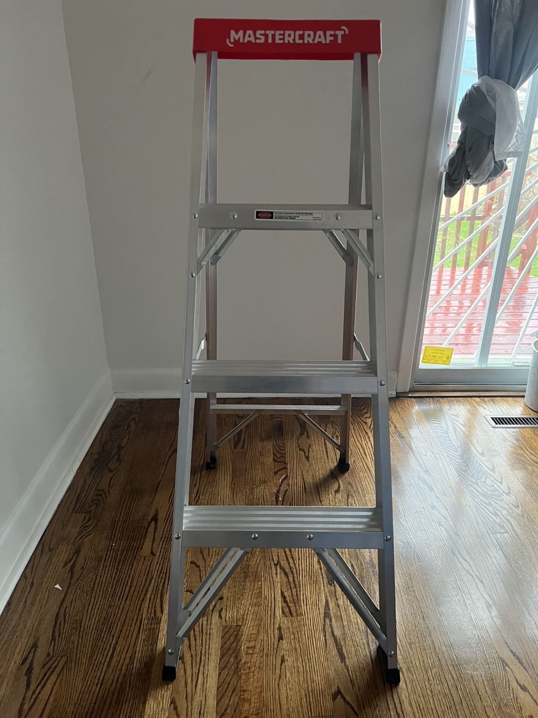 Mastercraft Aluminum Step Ladder - photo 2