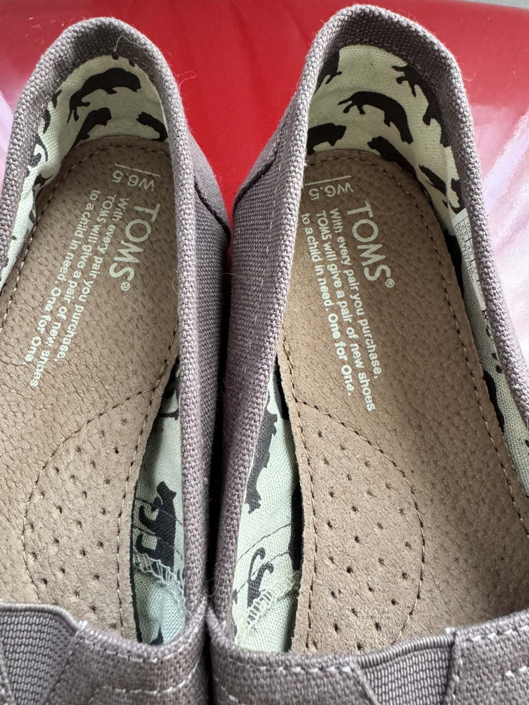 Women's TOMS Classic Slip-On - photo 3