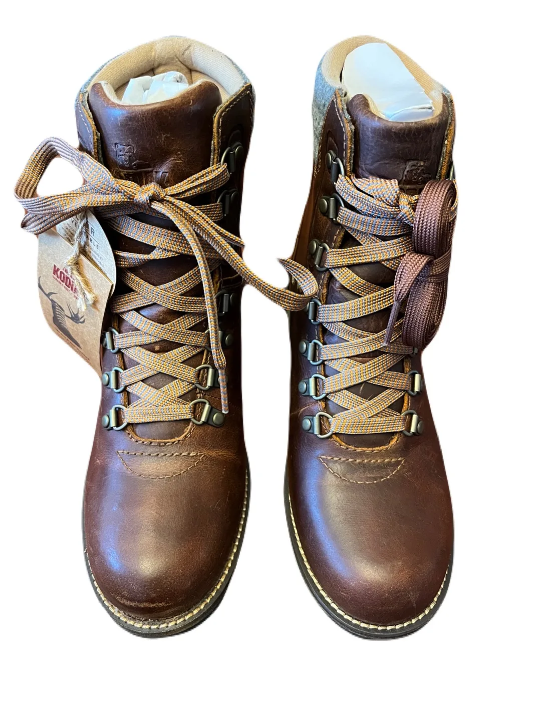 Kodiak women’s 7.5 Surrey II leather hiking boots, brown image indicator(4)