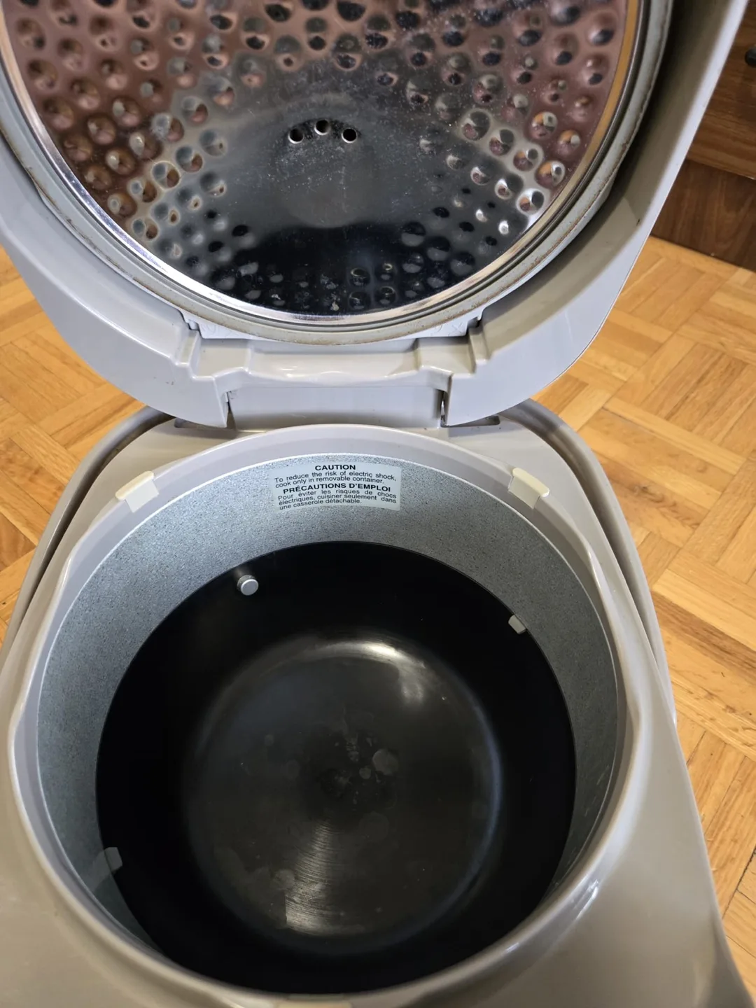 Used Zojirushi Rice Cooker NP-HBC18 image indicator(7)