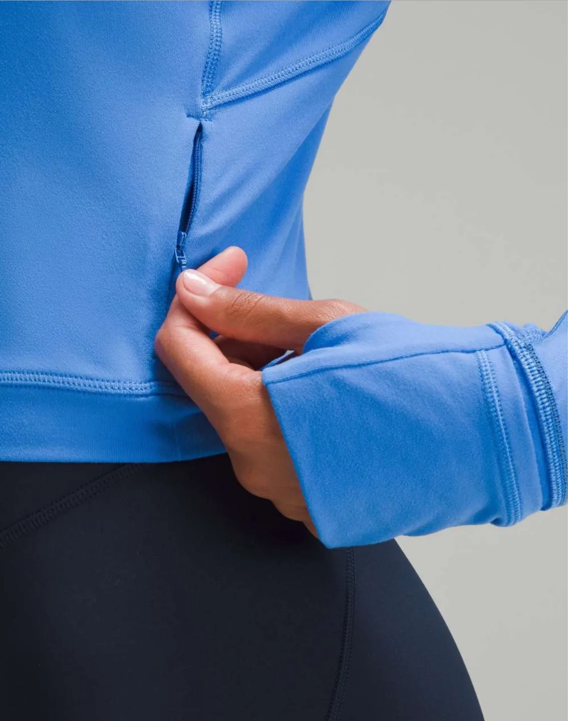 Lululemon Its Rulu Run Cropped Half Zip - size 6 image indicator(3)