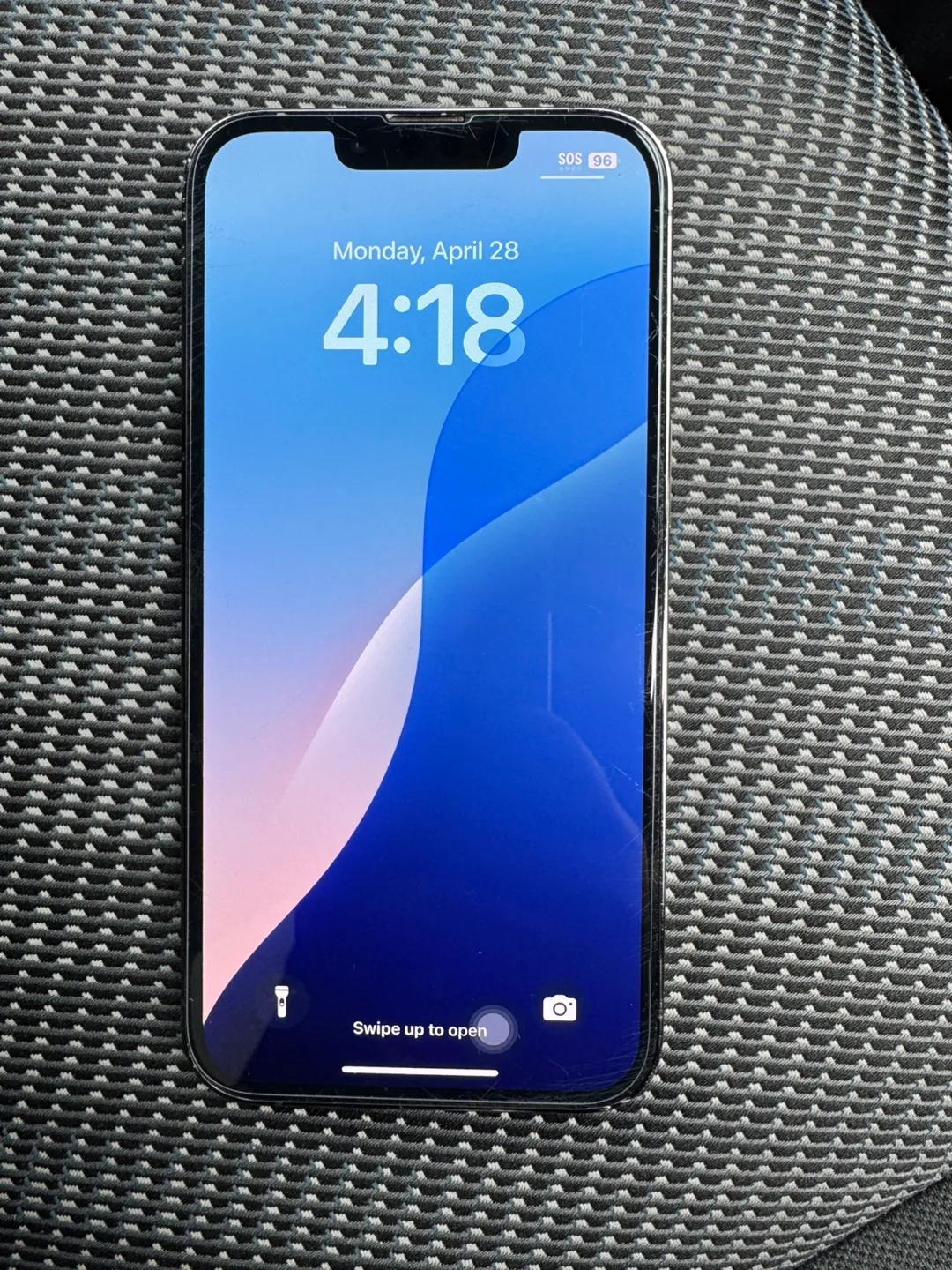 iPhone 13 Pro Black image indicator(3)