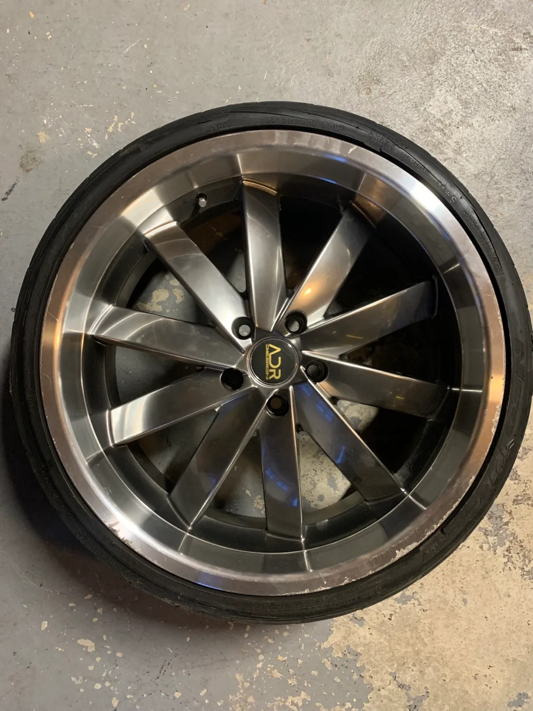 AUDI ADR TIRES (Price negotiable) image indicator(4)