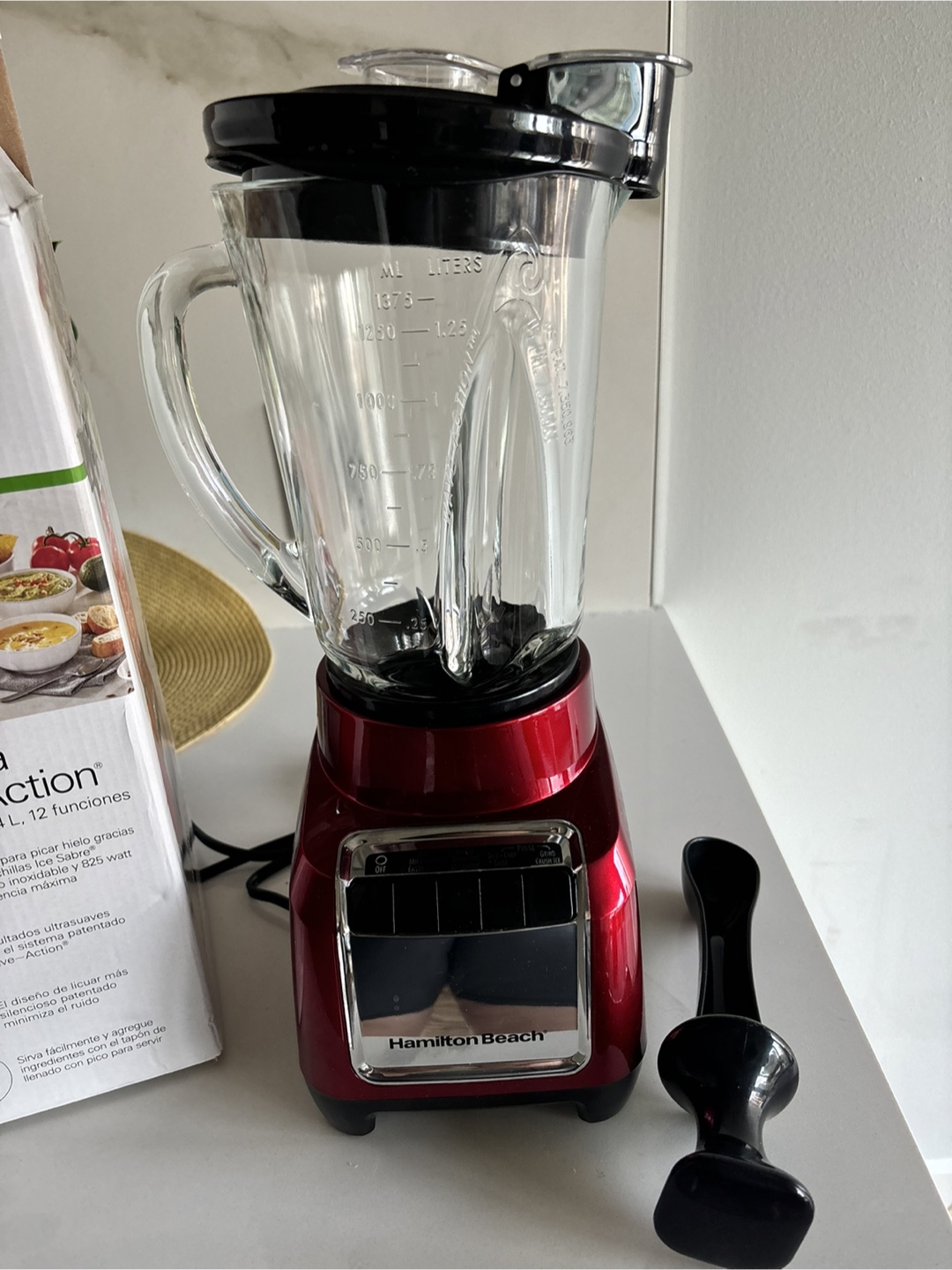 Hamilton Beach Wave-Action Blender - 1.4 Liter Glass Jar - photo 2