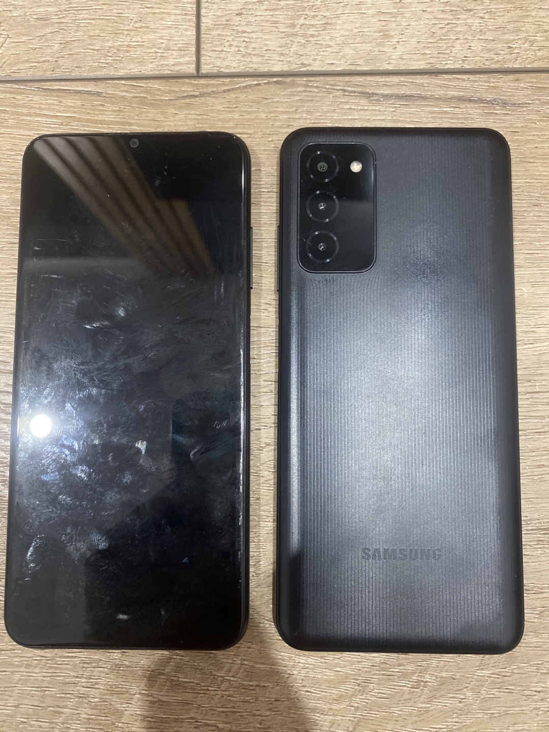 Samsung Galaxy A21s - Used Smartphone - photo 2