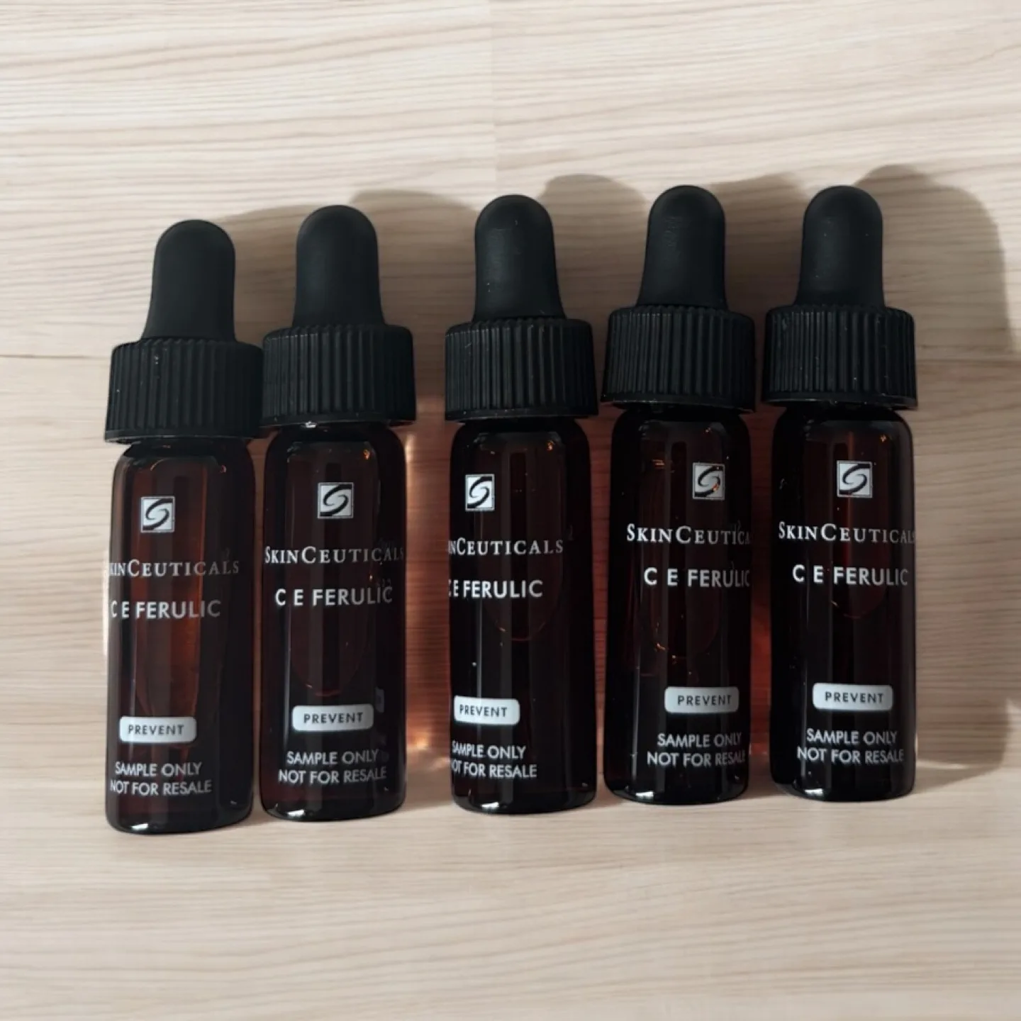 Skinceuticals C E Ferulic Sample box image indicator(3)